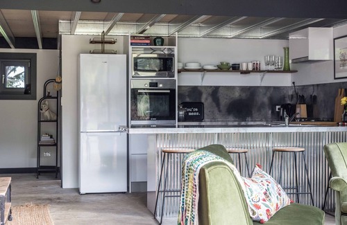 Robertson Cottage | WATERSHED Robertson - a chic shed conversion