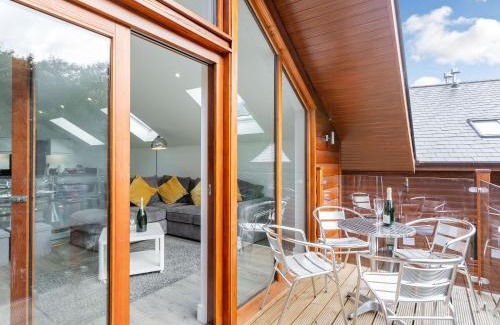 Rastrick House | Waterside Lodge Five -Uk38263