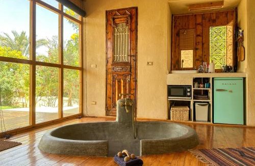 Tunis Village Apartment | Waterside Loft -Rustic & Lux Tunis Artisan Village