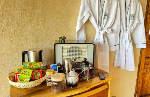 Tunis Village Apartment | Waterside Loft -Rustic & Lux Tunis Artisan Village