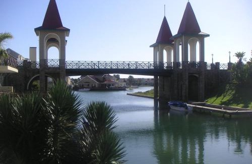 Marina Martinique Apartment | WatersideLiving MS11