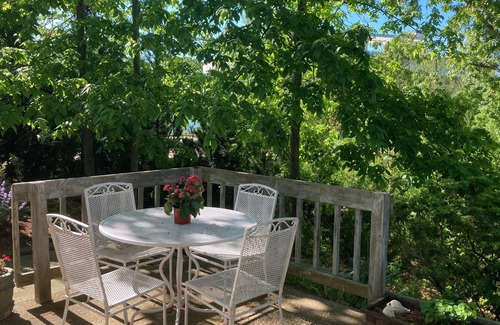 Sag Harbor Cottage | Waterview Cottage in the Village of Sag Harbor