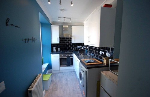 Abergavenny Apartment | Watson 2 Bed apartment with 2 bathrooms/ensuite