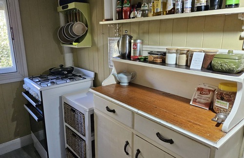 Rydal House | Wattle Tiny House - Outdoor bath with Views and Vintage style