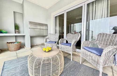 Marina Martinique House | Waves Edge at 14 Bridge Waters