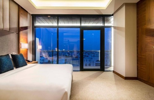 Riyadh Hotel | WAW Hotel Suites King Abdullah Road