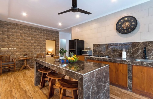 Laksmana Villa | Wayan is a fantastic 5 bedroom villa in the heart of Seminyak