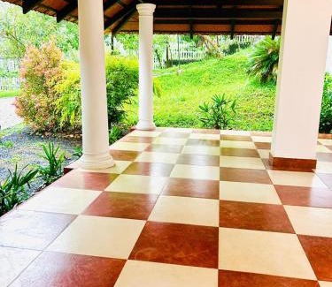 Vazhavatta Hotel | WAYANAD RESORT VILLA Service