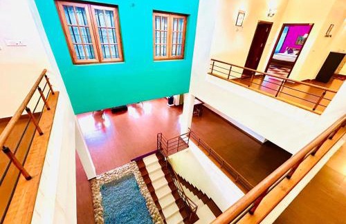 Vazhavatta Hotel | WAYANAD RESORT VILLA Service