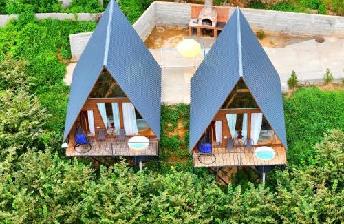 Khelvachauri Ski Chalet | Wayside Cottage