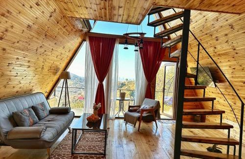 Khelvachauri Ski Chalet | Wayside Cottage