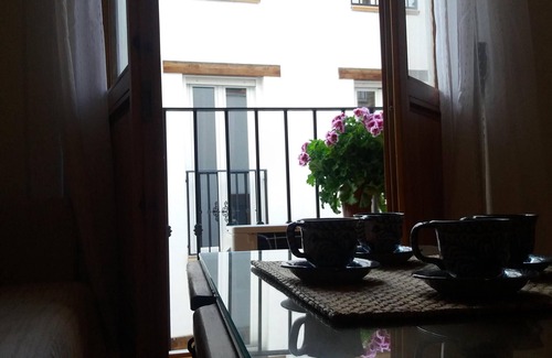 Albaicin Apartment | We are Laura and Pedro, Welcome to our Wonderful City!