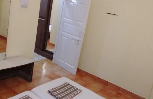 Panaji House | We are providing A.C studio apartment of 2 rooms with led television