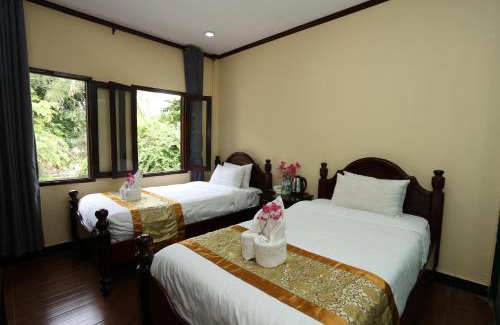 Luang Prabang Bed & Breakfast | We House River View Hotel And Travel