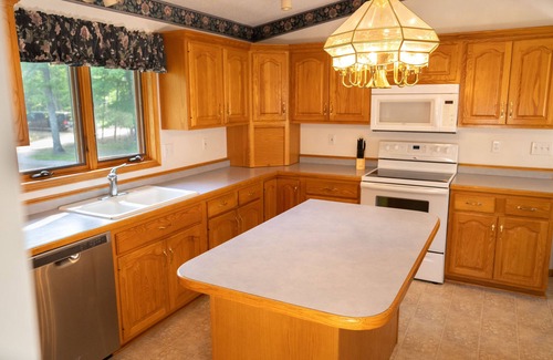 Hackensack Cabin | Webb Lake, Hackensack, Northern MN - 3 Bedroom, Sleeps 6