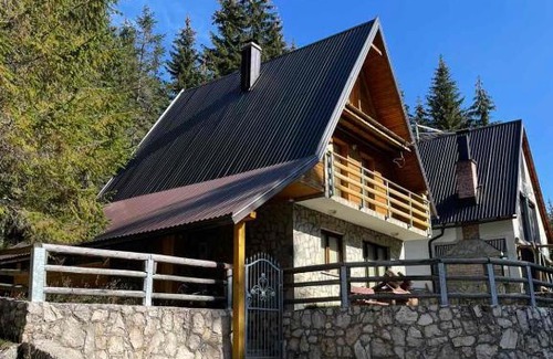 Sumece House | Weekend House “ Ami “