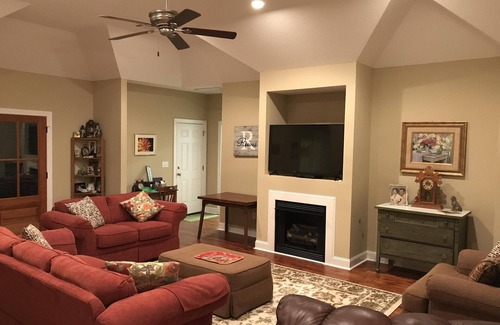 Oxford House | Weekend rental available for Ole Miss Football games