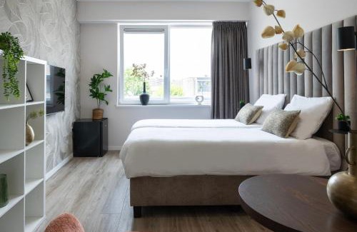 Raamsdonksveer Apartment | Weekend Retreat Near Efteling Park W Kitchen