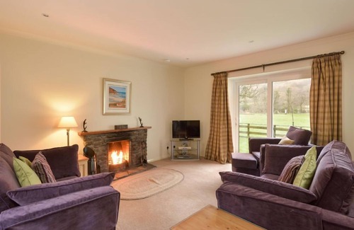 Slate Islands Cottage | Weighbridge Cottage - a detached cottage with open fire and private garden