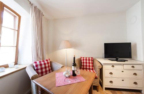 Wasserliesch House | Weingut & Gästehaus GiwerGreif