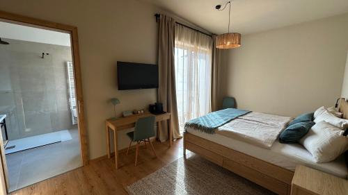 Gundersdorf Bed & Breakfast | Weinquartier - Weinrebenblick Kleindienst