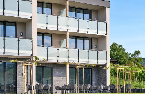 Brauneberg Bed & Breakfast | WeinQuartier Boujong