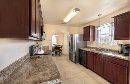 Killeen House | WELCOME ALL MILITARY FAMILIES & STUDENTS-MINUTES FROM FT.CAVAZOS AND TX A&M!