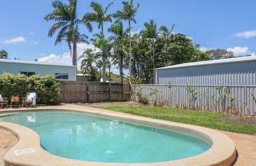 Tin Can Bay House | Welcome to "Bay 13" The Perfect Family Retreat with Inground Pool