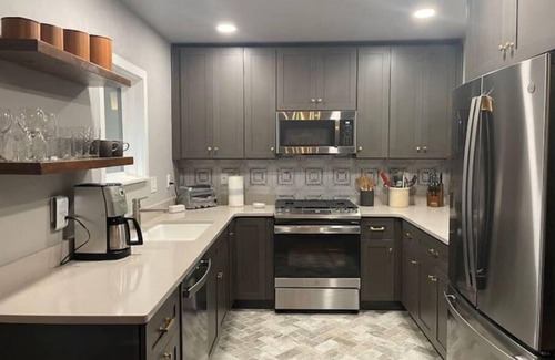 Tucson House | Welcome to Casa Allan James: Your Oasis in Tucson!