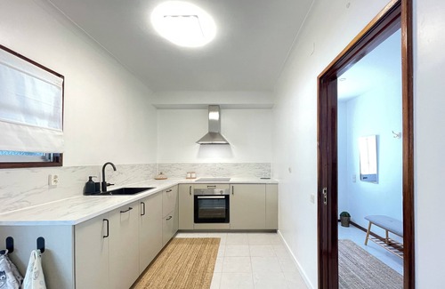 Ermesinde Apartment | Welcome to Casa Minda - lovely for digital nomads, workers and travellers