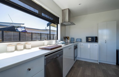 Motuoapa House | Welcome to Cozy Motuoapa Home Your Lakeside Escape