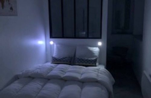 Suevres House | WELCOME TO "GÎTE DES LANDES"