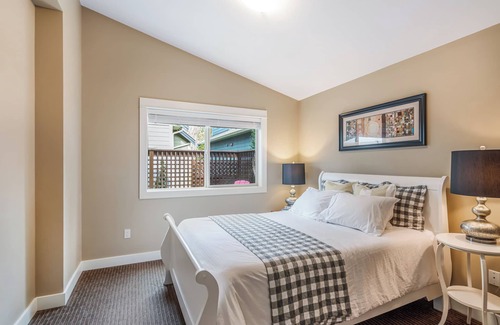 Regional District of Nanaimo Villa | Welcome to Greenwood Cottage!