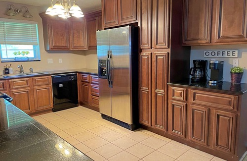 Mead House | Welcome to Lucky Duck Lodge – Your Lake Texoma Retreat!