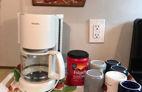 Madison House | Welcome to Millie’s on Lake Madison, a quiet and peaceful family getaway!