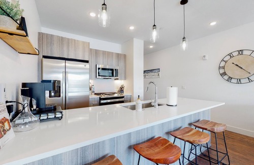 Silverthorne Condo | Welcome to Mountain Dreams + River Streams!