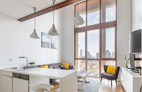 Kagithane Apartment | Welcome to our cool bright 1 bedroom loft condo situated close to Kanyon