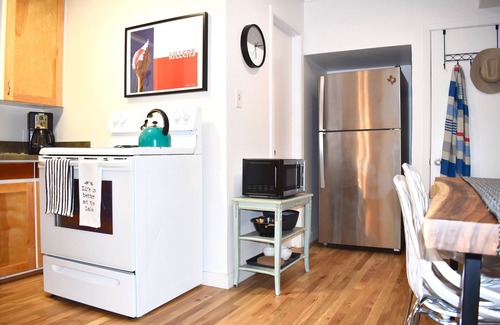 Pottsboro Cabin | Welcome to our Cozy Cabin Getaway by Lake Texoma!