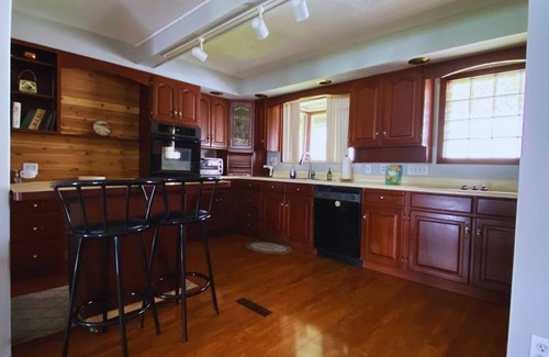 Lily Dale House | Welcome to our inviting all-season Lakefront Retreat near Lily Dale and Fredonia