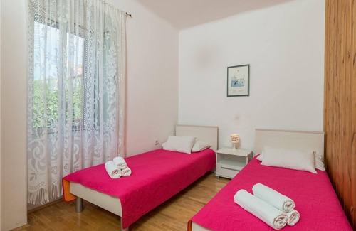 Municipality of Omisalj Apartment | Welcome to these apartments in Omisalj.