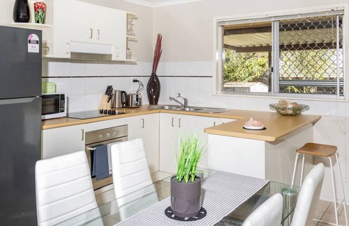 Bracken Ridge House | Welcome to this beautiful 3BR property in the heart of Bracken Ridge, QLD!