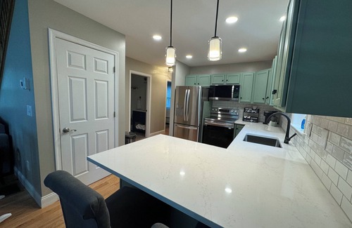 Rowland Ski Chalet | Welcome to this beautifully updated home in Masthope Community