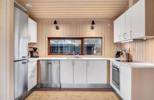 Skodshoved House | Welcome to this well-maintained, bright and welcoming cottage, beautifully furnished in a modern sty