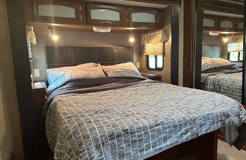 Harrisburg Cabin | Welcome to Tranquility Hollow!