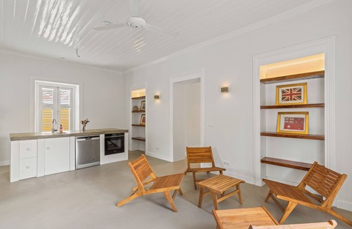 Koralengebied House | Welcome to Villa Grandi, where historic charm meets modern comfort