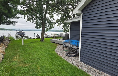 Clear Lake Cabin | Welcome to your relaxing getaway on the sought after Briggs Lake Chain!