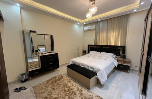 Sheikh Zayed City Apartment | Welcoming 3-bedroom apartment with AC in Sheikh Zayed neer Arkan, mall of Arabia