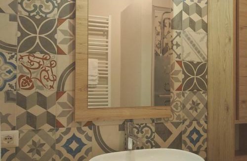 Pescia Romana House | Welcoming House near Pescia Romana with Terrace