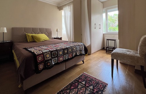 Kanlıca Mahallesi Apartment | Well Equipped Cozy Flat w/ Bosphorus View & Jacuzzi