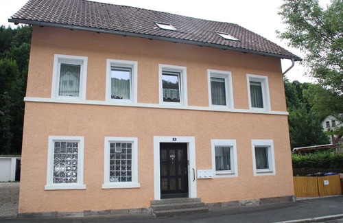 Kulmbach Apartment | Well-kept vacation apartment in an ideal location (65sqm)